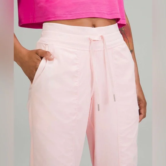 Lululemon Dance Studio Mid-Rise Lined Jogger Pink Size 8